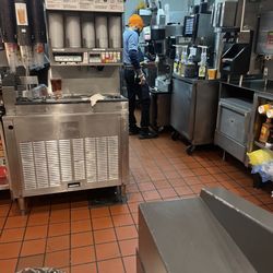 McDonald's - Kitchen area clean