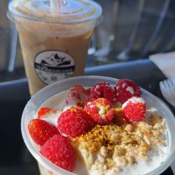 The Homesteader - Oatmeal bowl and caramel iced coffee