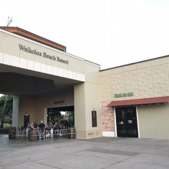 Queens MarketPlace - Shopping Centers Near Me - Waikoloa, Hawaii