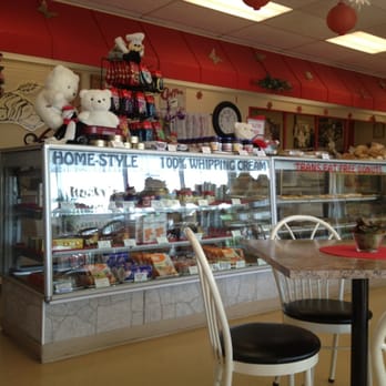 Rocky's Bakery - the interior of a store - Bakeries Near Me - Strathmore, Alberta Rocky's Bakery - the interior of a store - Bakeries Near Me - Strathmore, Alberta