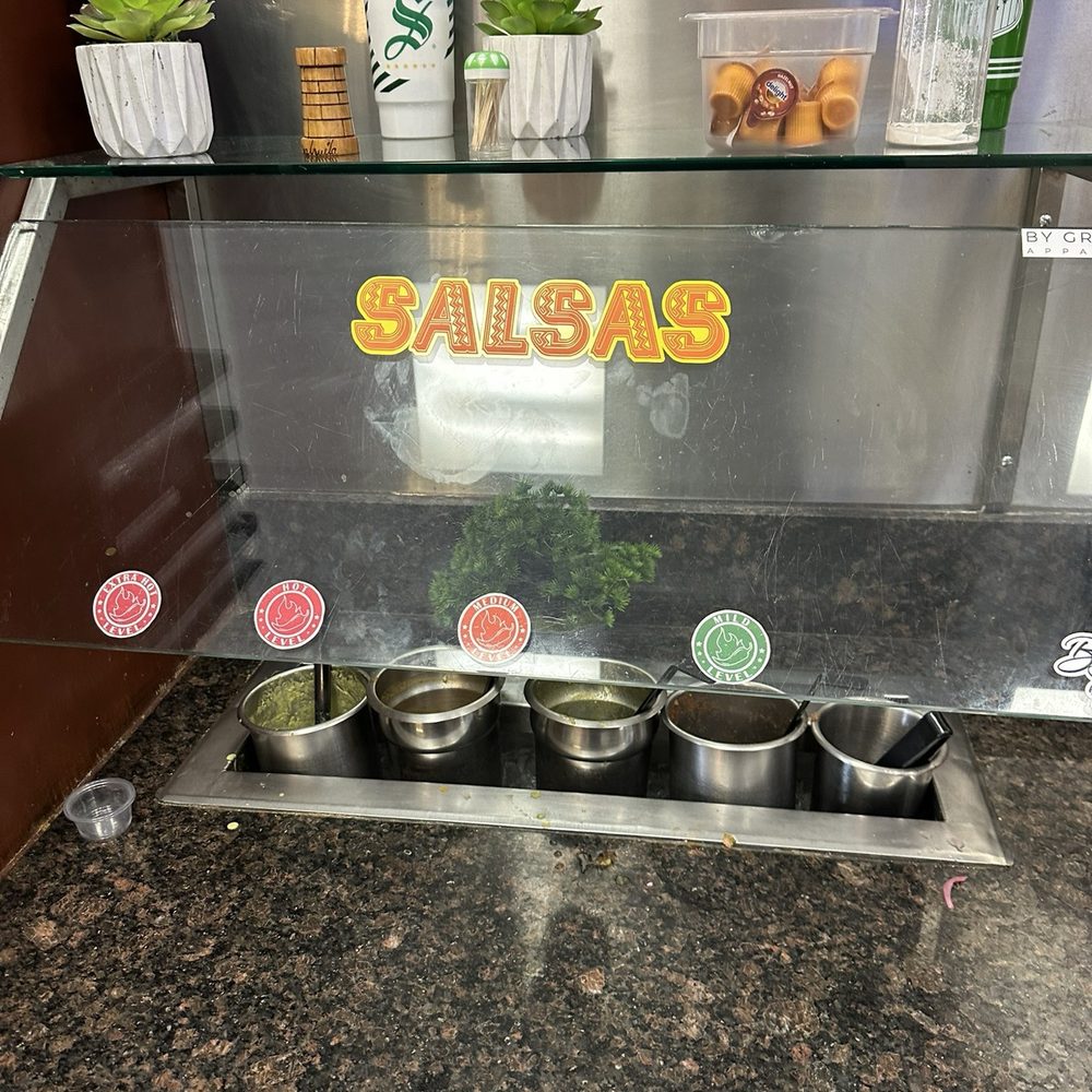 La Laguna Mex Grill - Salsa bar - Mexican Near Me - Costa Mesa, California La Laguna Mex Grill - Salsa bar - Mexican Near Me - Costa Mesa, California