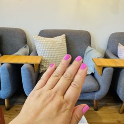 Mint Nail Bar - Gorgeous pink nails!