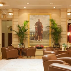 Hotel Kaiserin Elisabeth - Hotelobby im Hotel Kaiserin Elisabeth in der Wiener Innenstadt.