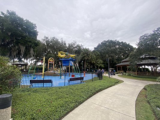 Wooton Park by null