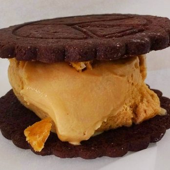 Peace Pie - Peace Pie, Cape May, NJ -- caramel coffee toffee - Ice Cream & Frozen Yogurt Near Me - Cape May, New Jersey