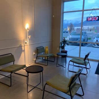 Da Cloud Boba Shoppe - lounge chairs and tables - Bubble Tea Near Me - Pleasant Grove, Utah Da Cloud Boba Shoppe - lounge chairs and tables - Bubble Tea Near Me - Pleasant Grove, Utah