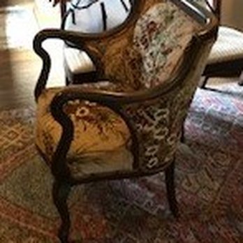 Ancor Professional Upholstery - Accent chair before - Furniture Reupholstery Near Me - Chicago, Illinois