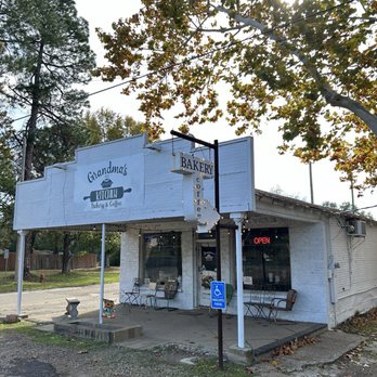 Grandma’s Kitchen - Breakfast & Brunch Near Me - Grand Saline, Texas Grandma’s Kitchen - Breakfast & Brunch Near Me - Grand Saline, Texas