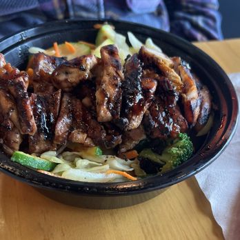 Teriyaki Madness - Chicken bowl - Japanese Near Me - Marina, California Teriyaki Madness - Chicken bowl - Japanese Near Me - Marina, California
