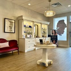 The Artistry of Face - Welcoming area of Artistry of Face