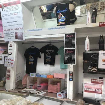 Leonard's Bakery - They also sell merchandise - Bakeries Near Me - Honolulu, Hawaii Leonard's Bakery - They also sell merchandise - Bakeries Near Me - Honolulu, Hawaii