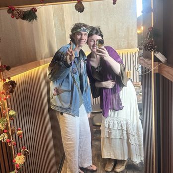 Butterfish Sushi - cute mirror for photos! - Sushi Bars Near Me - Berkeley, California Butterfish Sushi - cute mirror for photos! - Sushi Bars Near Me - Berkeley, California