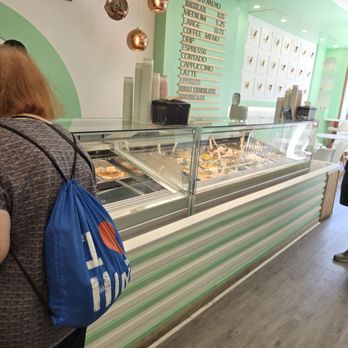 Gelatoville - Gelato Near Me - New York, New York