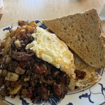 Bubbala's - Delicious Corned beef and Pastrami hash with eggs - Salad Near Me - San Anselmo, California Bubbala's - Delicious Corned beef and Pastrami hash with eggs - Salad Near Me - San Anselmo, California