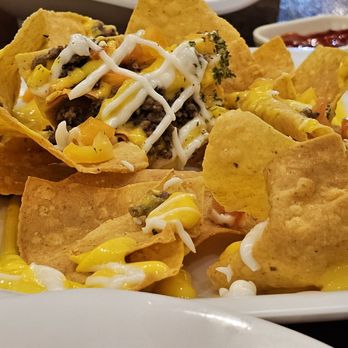Bali Bali Beach Bar - Loaded Nachos - Filipino Near Me - Binmaley, PAN