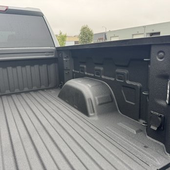 Star OC Auto - Truck bed spray liner - Body Shops Near Me - Santa Ana, California Star OC Auto - Truck bed spray liner - Body Shops Near Me - Santa Ana, California