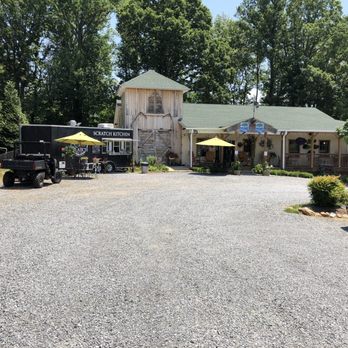 Brewing Tree Beer Company - Brewpubs Near Me - Afton, Virginia