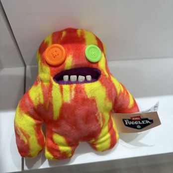 Miniso - Keychain monster - Accessories Near Me - Mesa, Arizona
