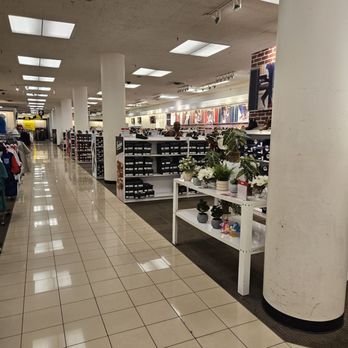 JCPenney - Women's Clothing Near Me - Wheaton, Maryland