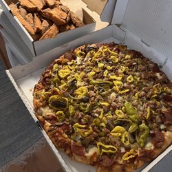 Deschner's Pizza - Pizza & JoJo's, both equally DELICIOUS!