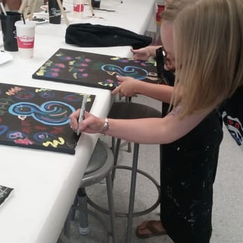 Painting with a Twist - Paint & Sip Near Me - Live Oak, Texas