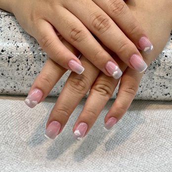 Colorful Nails Salon - Nail Salons Near Me - New York, New York