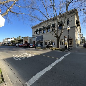 Black Oak Coffee Roasters - Coffee & Tea Near Me - Healdsburg, California