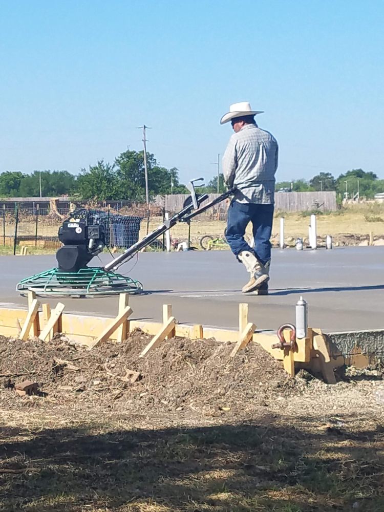 Slide of Hard Hat Construction & Remodeling