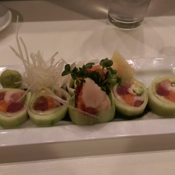 SUSHI KOI - Sashimi roll - Sushi Bars Near Me - St Louis, Missouri