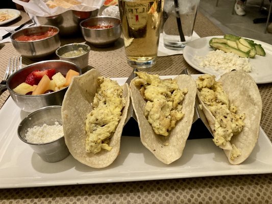 Gloria's Latin Cuisine by null