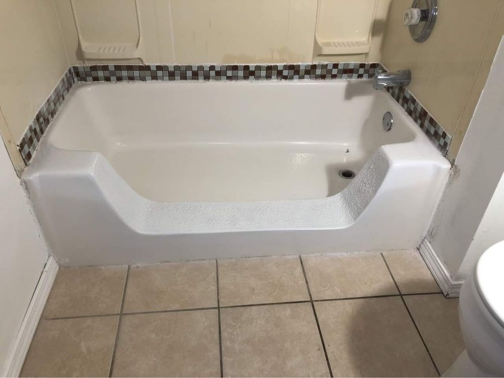 Slide of Tom Young Bathtub Repair & Refinishing