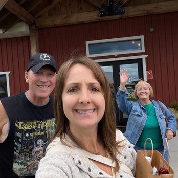 Stoney Ridge Vineyards - Wine Tasting Room Near Me - Kent City, Michigan Stoney Ridge Vineyards - Wine Tasting Room Near Me - Kent City, Michigan
