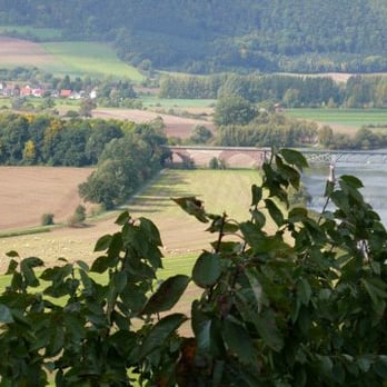 Schloßcafe Lottine - Cafes Near Me - Fürstenberg, NI