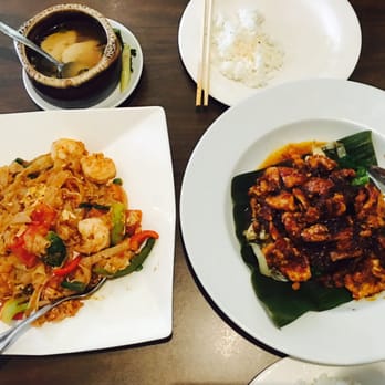 Siamese Basil Thai Restaurant - Thai Near Me - Norcross, Georgia