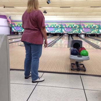 Maple Lanes - Janet Bowling - Bowling Near Me - Lakeland, Florida Maple Lanes - Janet Bowling - Bowling Near Me - Lakeland, Florida