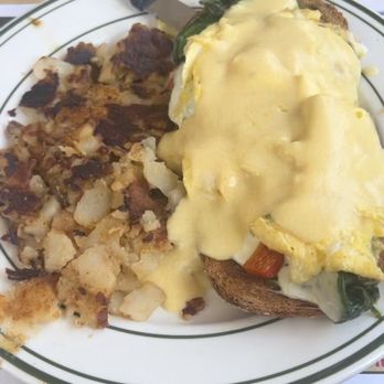 Glory Days Diner - Caprese scrambled - Breakfast & Brunch Near Me - Greenwich, Connecticut