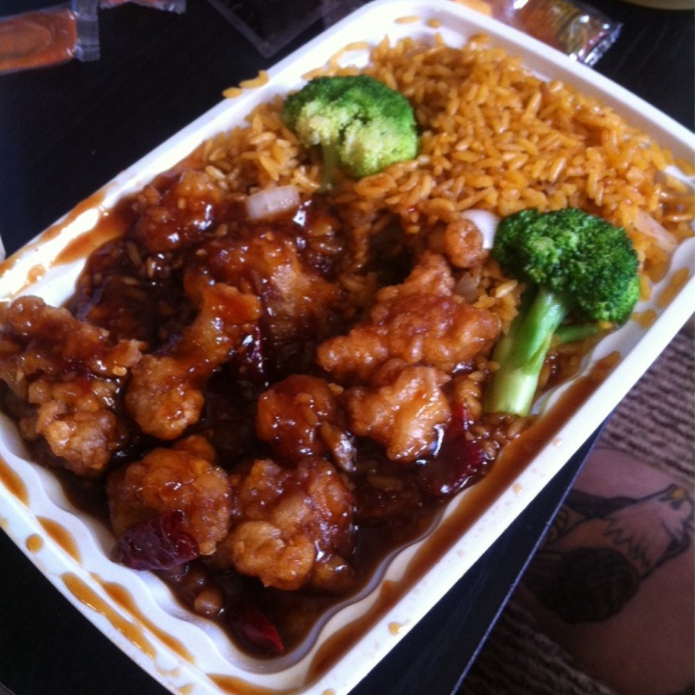 Wang's Kitchen - General Tso combo - Chinese Near Me - Pittsburgh, Pennsylvania Wang's Kitchen - General Tso combo - Chinese Near Me - Pittsburgh, Pennsylvania