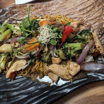 La Moon - Egg noodles - Vietnamese Near Me - Atlanta, Georgia