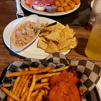 HOMETOWN BAR AND GRILL - Updated February 2026 - 11 Reviews - 68 W Main ...