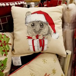 T J Maxx - Holiday rodent