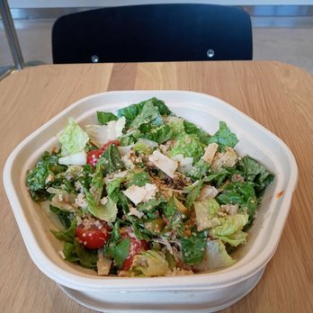 sweetgreen - Healthy Salads, Wraps, and Bowls - Pesto Parma w/o chicken. - Salad Near Me - Chicago, Illinois sweetgreen - Healthy Salads, Wraps, and Bowls - Pesto Parma w/o chicken. - Salad Near Me - Chicago, Illinois