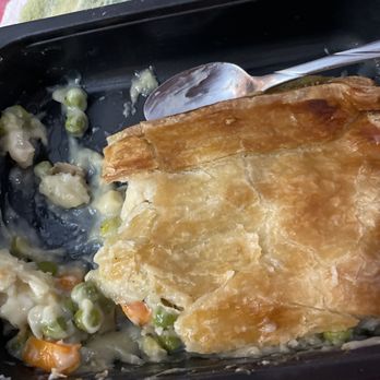 Cracker Barrel Old Country Store - Chicken pot pie from Cracker Barrel - American Near Me - Vero Beach, Florida Cracker Barrel Old Country Store - Chicken pot pie from Cracker Barrel - American Near Me - Vero Beach, Florida