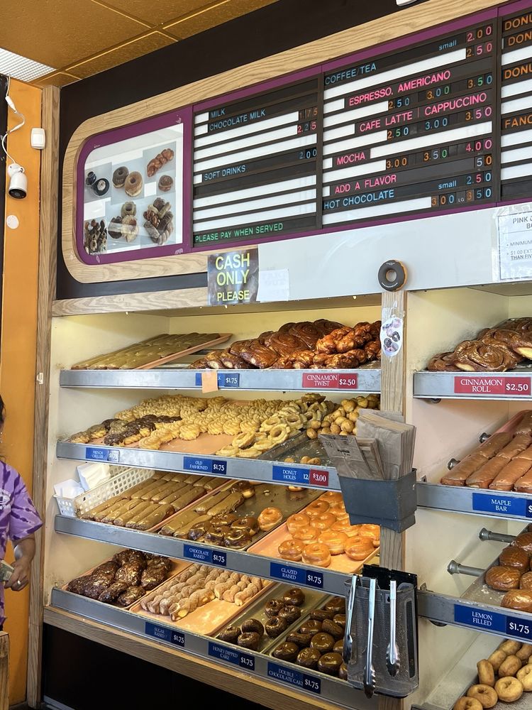 Pao's Donut & Coffee Shop
