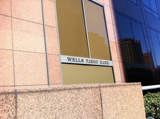 WELLS FARGO BANK - Updated June 2026 - 31 Photos & 22 Reviews - 333 S