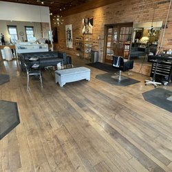 Red Union Salon