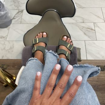 L Beauty  - Manicure and Pedicure! - Nail Salons Near Me - Pasadena, California