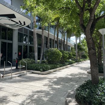 Tremble - Outside - Pilates Near Me - Miami, Florida