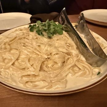 Centro Cali Brewing - Fettuccine Alfredo - Breweries Near Me - Bakersfield, California