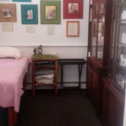 Green Gem Health & Fertility - Consultation room.