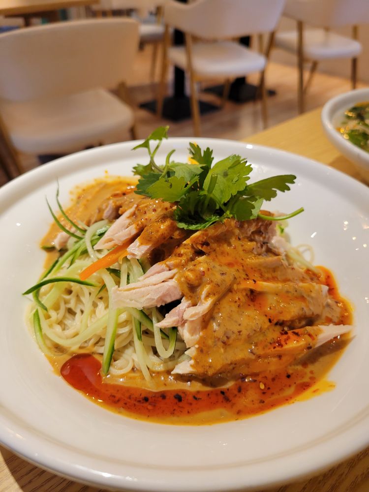 MEET NOODLE Updated August 2024 17 Photos 160 metcalfe st, Ottawa